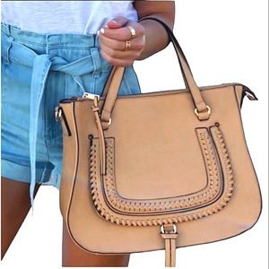 SOLE/SOCIETY TAN LEATHER HOBO CROSSBODY BAG W/SHOULDER STRAP ✨️ LNC